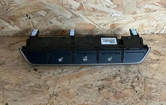 KIA Sorento Seat heating switch 93300C5100WK