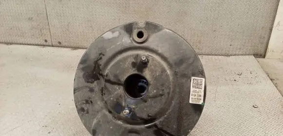Skoda Superb B6 (3T) Brake booster 1K1614105CM