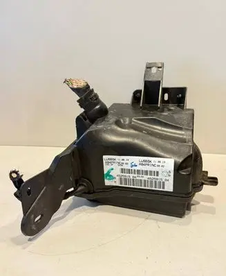 Peugeot 2008 I Fuse box set 9671924480 4525915