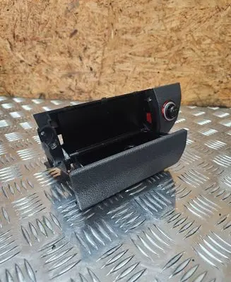 Volkswagen Touran I Car ashtray 1T1857961 020107