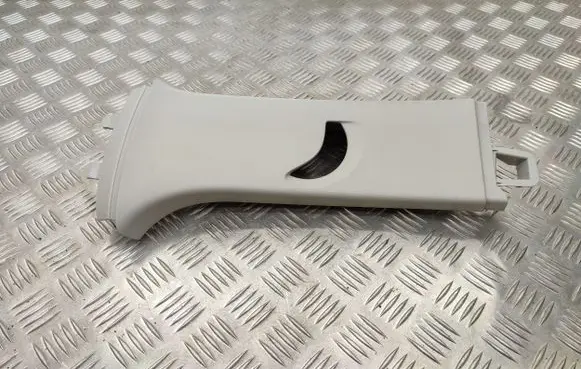 (C) pillar trim