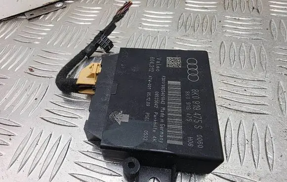 Audi A5 Sportback 8TA Parking PDC control unit/module 8K0919475S
