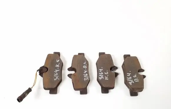 Mercedes-Benz Vito Viano W639 Brake pads (rear) A0064204420