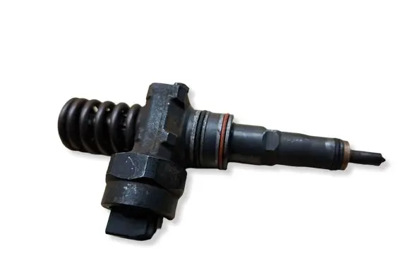 Volkswagen PASSAT B5.5 Fuel injector 038130073F
