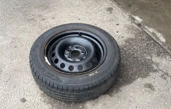 Mercedes-Benz Vito Viano W447 R16 spare wheel A4474010101 A6133