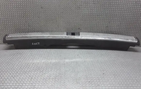 Seat Exeo (3R) Trunk/boot sill cover protection 8E9864483C