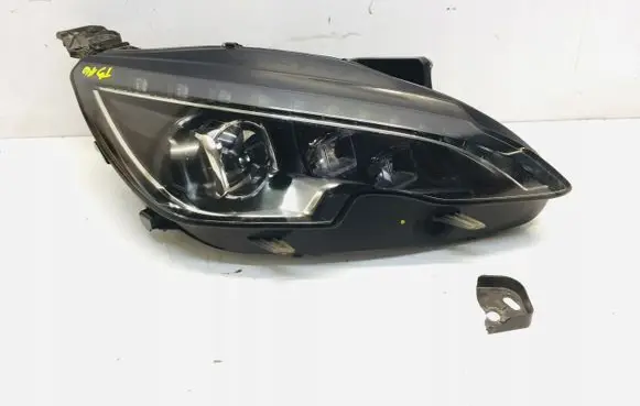Peugeot 308 Headlights/headlamps set 