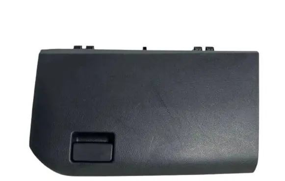 Toyota Auris E180 Glove box
