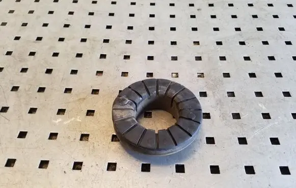 KIA Sportage Rear coil spring rubber mount 553412L000