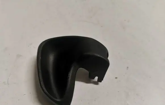 BMW 4 F36 Gran coupe Engine bonnet (hood) release handle 7300386