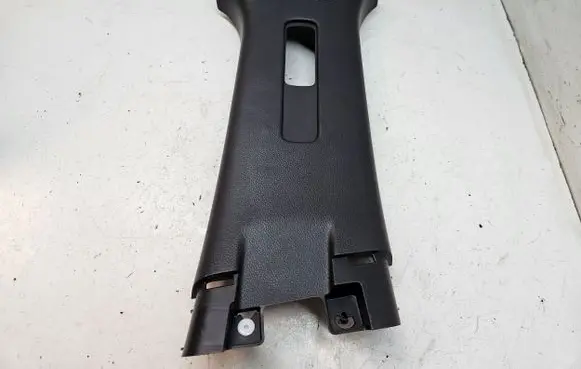 Mitsubishi Eclipse Cross (B) pillar trim (top) 7211A442ZZ