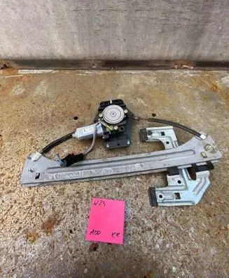Chrysler PT Cruiser Rear door window regulator with motor 