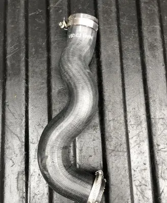 Land Rover Discovery 5 Intercooler hose/pipe FK629G738CA V6DG2TWIN