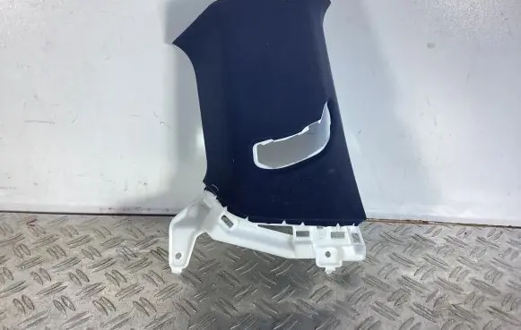 Lexus RC (B) pillar trim (bottom) 6242024040