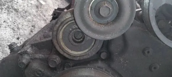 Mazda 3 I Generator/alternator belt tensioner