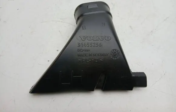 Volvo XC90 Cabin air duct channel 31455256