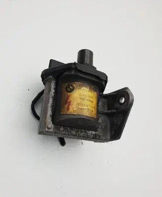 BMW 7 E32 High voltage ignition coil 2121919