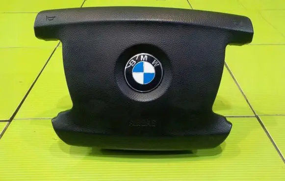 BMW 7 E65 E66 Steering wheel airbag 677368501 12AB30