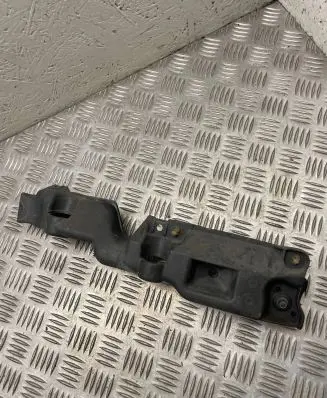 Renault Scenic III - Grand scenic III Front bumper mounting bracket 631220010R