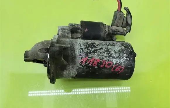 Toyota Corolla E120 E130 Starter motor 281000D030