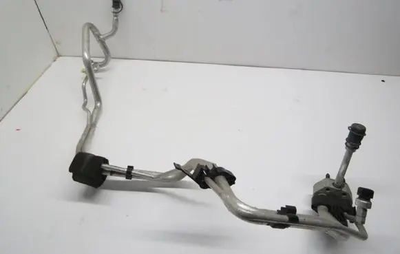 Volvo V60 Air conditioning (A/C) pipe/hose 31267980 6G9N19D738CD