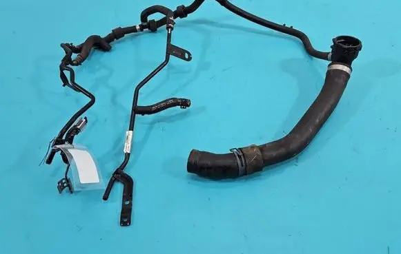 Seat Leon (5F) Engine coolant pipe/hose 5Q0121064BB IMPRK1518508