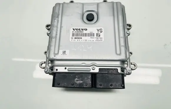 Volvo XC60 Engine control unit/module 31336983