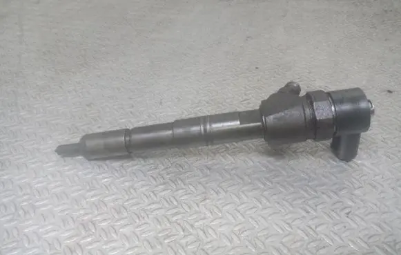 Opel Signum Fuel injector 0445110159
