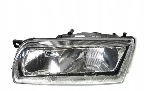 Nissan Primera Headlight/headlamp