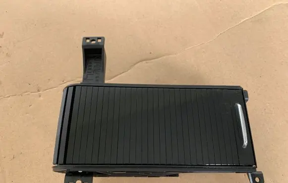 Jaguar XF X260 Cup holder front 
