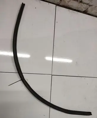 Volkswagen Golf III Engine compartment rubber 