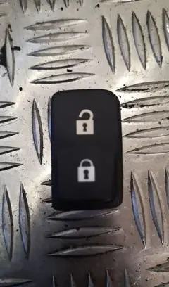 Central locking switch button