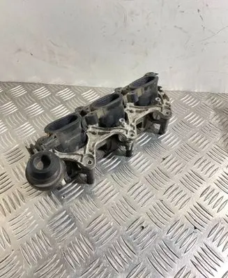 Audi A6 S6 C6 4F Intake manifold 06E133110K