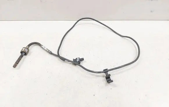 Mercedes-Benz B W245 Exhaust gas temperature sensor A0051539228 0534113700430
