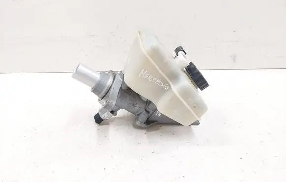 Mercedes-Benz ML W164 Master brake cylinder 03350886811 10052299241