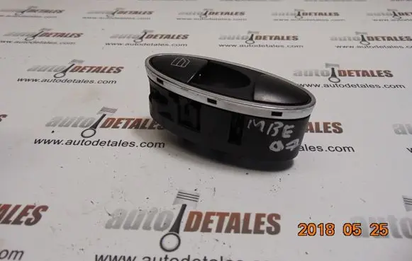 Mercedes-Benz E W211 Electric window control switch A2118219758