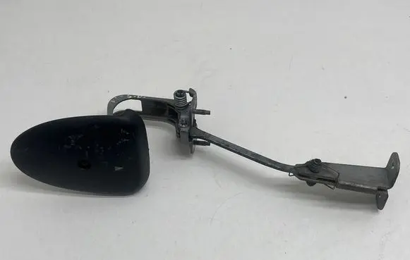 Opel Vivaro Loading door check strap stopper 824302173RA 8200006259G