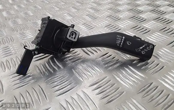 Volkswagen Tiguan Wiper switch 1K0953519H