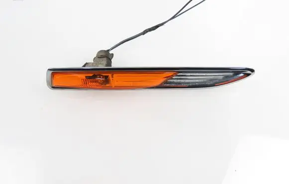 Ford Mondeo MK IV Front fender indicator light 7S7113K354AF