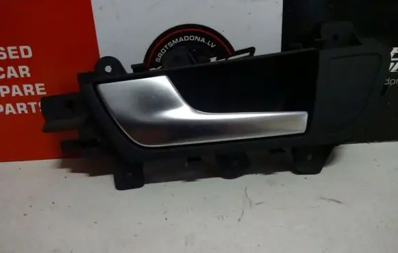Audi A4 S4 B8 8K Front door interior handle 8K0837019B