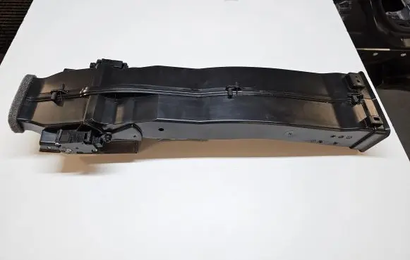 Other center console (tunnel) element