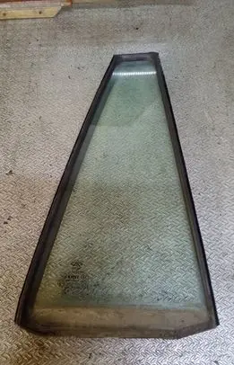 DR Automobiles DR5 Rear vent window glass