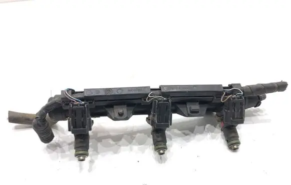 Skoda Fabia Mk1 (6Y) Fuel main line pipe 03E133320A