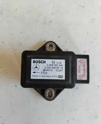 Mercedes-Benz E W211 ESP acceleration yaw rate sensor A0025426618 0265005246