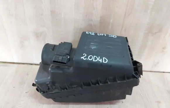 Toyota Corolla E10 Air filter box cover 