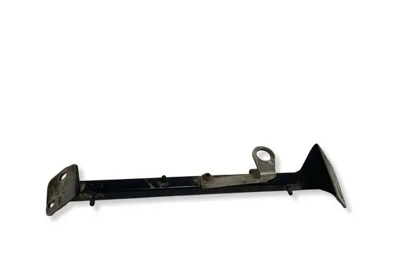 Audi A8 S8 D3 4E Fender mounting bracket 4E0805463F