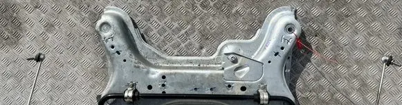 Renault Trafic III (X82) Engine mounting bracket