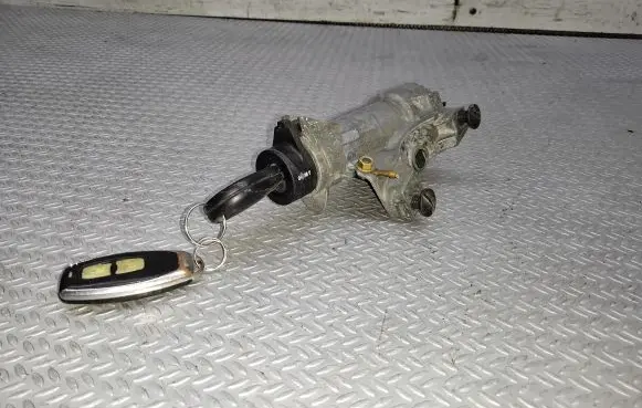 Volkswagen Golf IV Ignition lock 4B0905851C