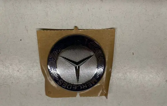 Mercedes-Benz Sprinter W906 Manufacturer badge logo/emblem A9068170416 9068170416