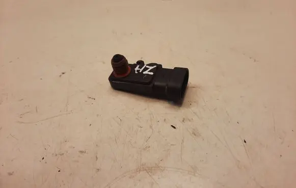 Opel Zafira A Air pressure sensor 16212460